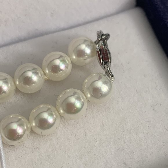 Pavoi Simulated Shell Pearl Necklace 16" Sterling 925 Lobster Clasp New in Box - Picture 2 of 7